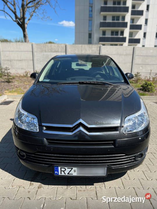 Czarny Używany 2005 Citroën C4 Hatchback | 8490 zł (Drogi) - Obraz 1/4