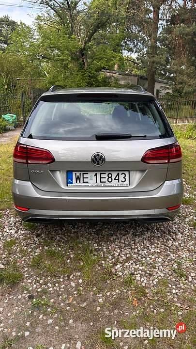 Beżowy Używany 2020 VW Golf VII Kombi | 49 000 zł (Uczciwa cena) - Obraz 1/4