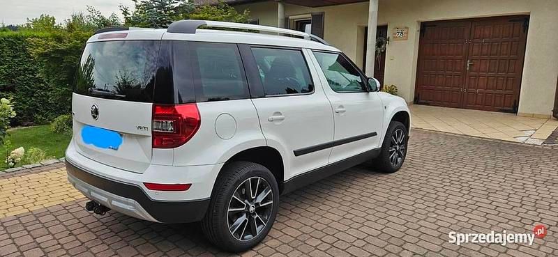 Biały Używany 2014 Skoda Yeti Outdoor Ambiente SUV | 35 900 zł - Obraz 1/4