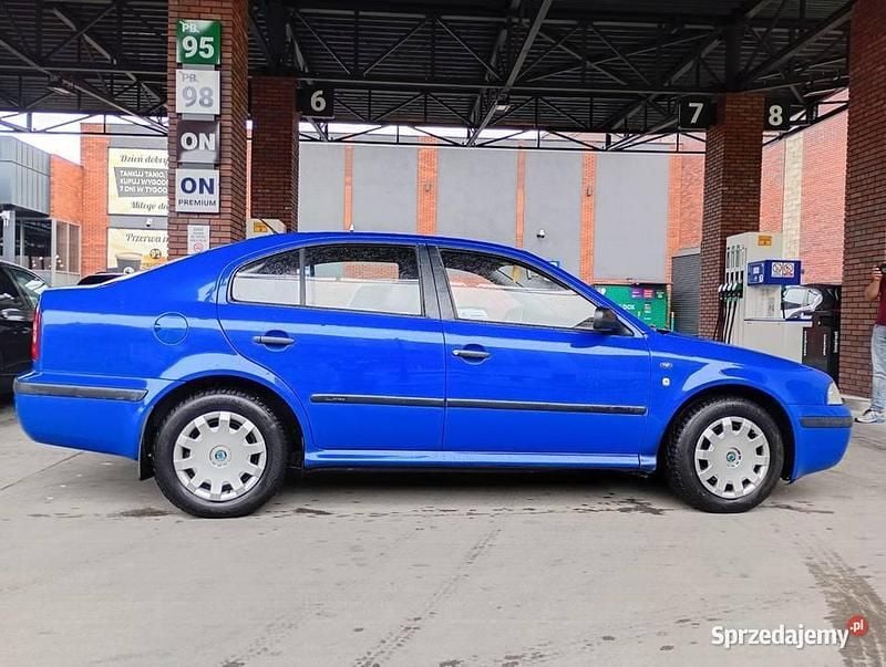 Niebieski Używany 2003 Skoda Octavia Sedan/Limuzyna | 4900 zł (Uczciwa cena) - Obraz 1/4