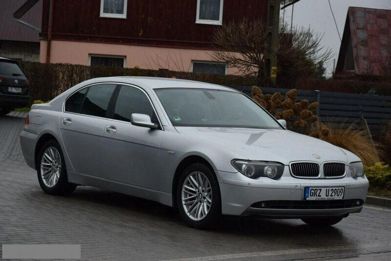 Srebrny Używany 2003 BMW 502 Sedan/Limuzyna | 19 900 zł - Obraz 1/4