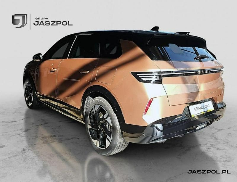 Używany Opel Grandland Electric 156 kW (213 KM) 2024 Beżowy SUV