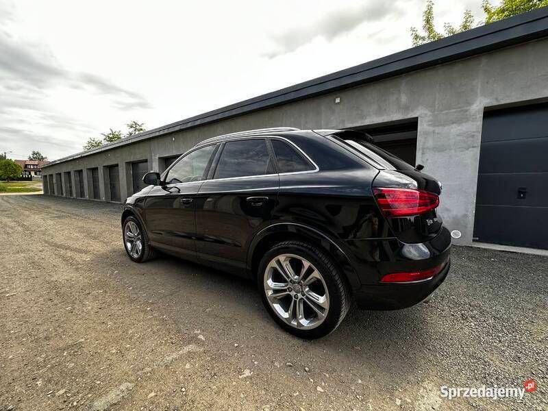 Używany Audi Q3 Sport 2015 Czarny SUV