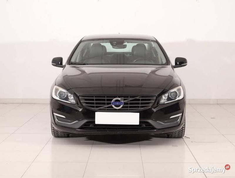 Czarny Używany 2016 Volvo S60 Sedan/Limuzyna | 50 999 zł (Dobra cena) - Obraz 1/4