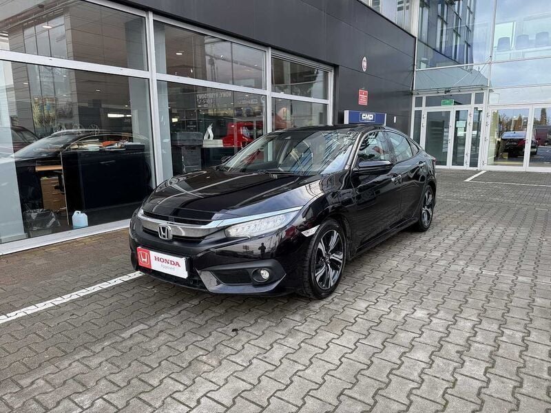Midnight burgundy p. Używany 2018 Honda Civic Executive Sedan/Limuzyna | 74 900 zł (Uczciwa cena) - Obraz 1/4