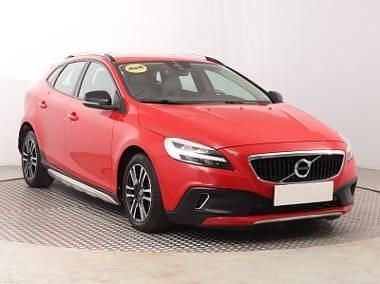 Czerwony Używany 2018 Volvo V40 CC Kombi | 73 999 zł - Obraz 1/4