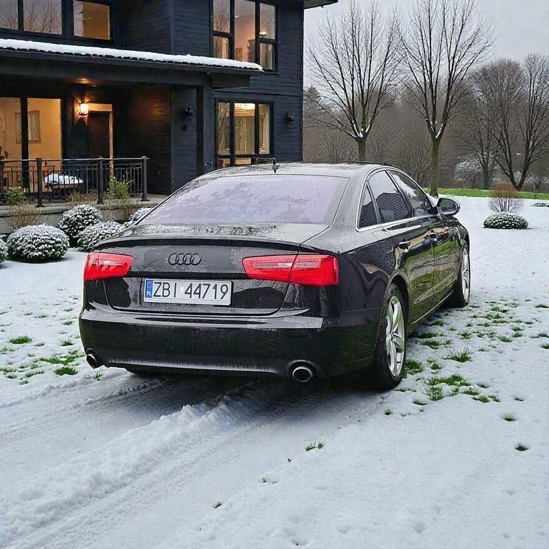 Używany Audi A6 Comfort 2011 Czarny Sedan/Limuzyna