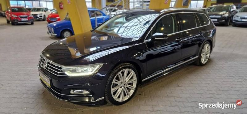 Używany VW Passat 150 KM (110 kW) 2016 Czarny Kombi