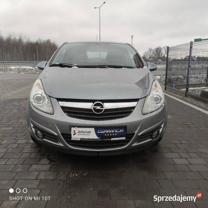 Szary Używany 2009 Opel Corsa Hatchback | 12 800 zł (Uczciwa cena) - Obraz 1/4