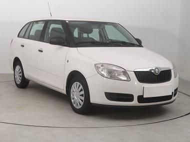 Biały Używany 2009 Skoda Fabia Kombi | 9999 zł (Uczciwa cena) - Obraz 1/4