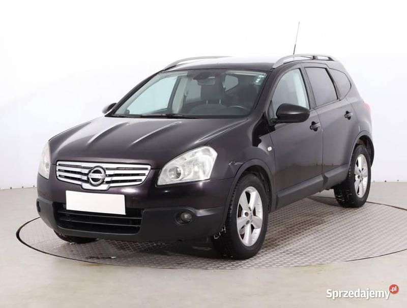 Używany Nissan Qashqai +2 2009 Bordowy SUV
