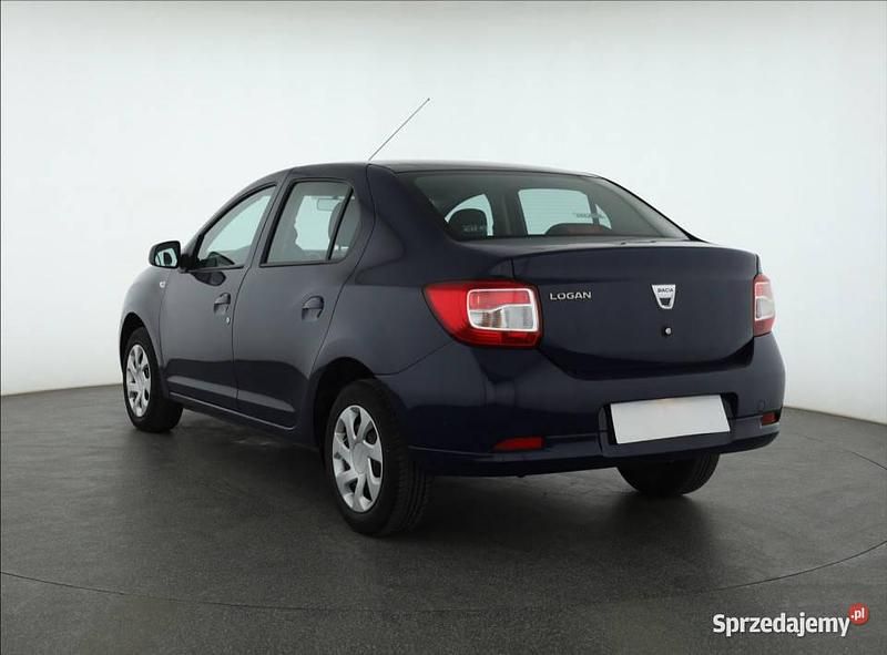 Używany Dacia Logan 75 KM (55 kW) 2014 Niebieski Sedan/Limuzyna