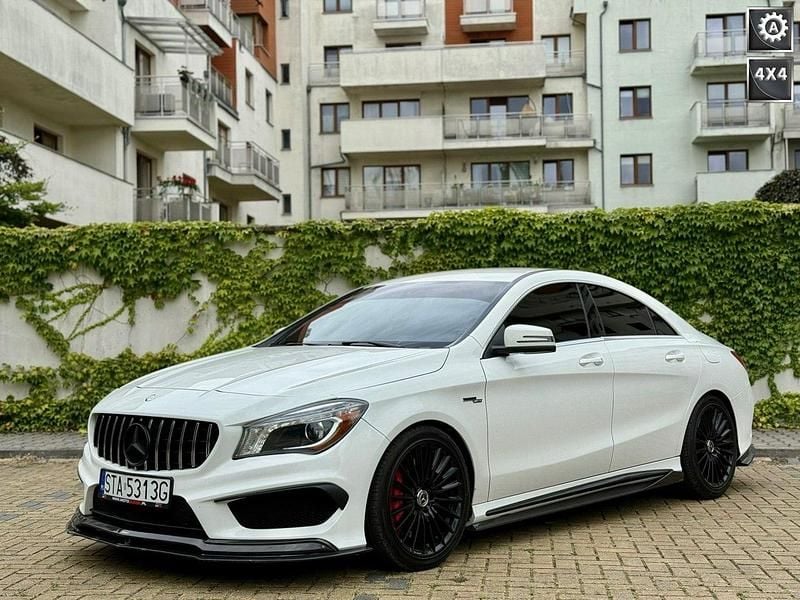 Biały Używany 2014 Mercedes CLA45 AMG AMG Sedan/Limuzyna | 78 500 zł - Obraz 1/4