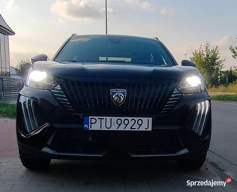 Czarny Używany 2023 Peugeot 2008 SUV | 88 888 zł (Drogi) - Obraz 1/4