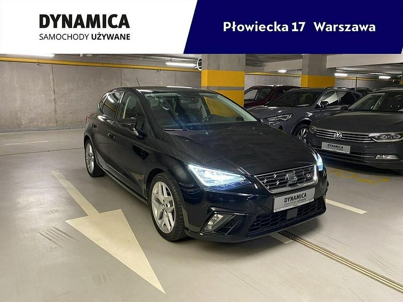 Czarny (metalik) Używany 2018 Seat Ibiza FR Hatchback | 37 900 zł (Super Cena) - Obraz 1/4