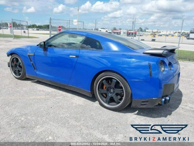 Niebieski ciemny Używany 2014 Nissan GT-R GT Coupe | 187 090 zł - Obraz 1/3