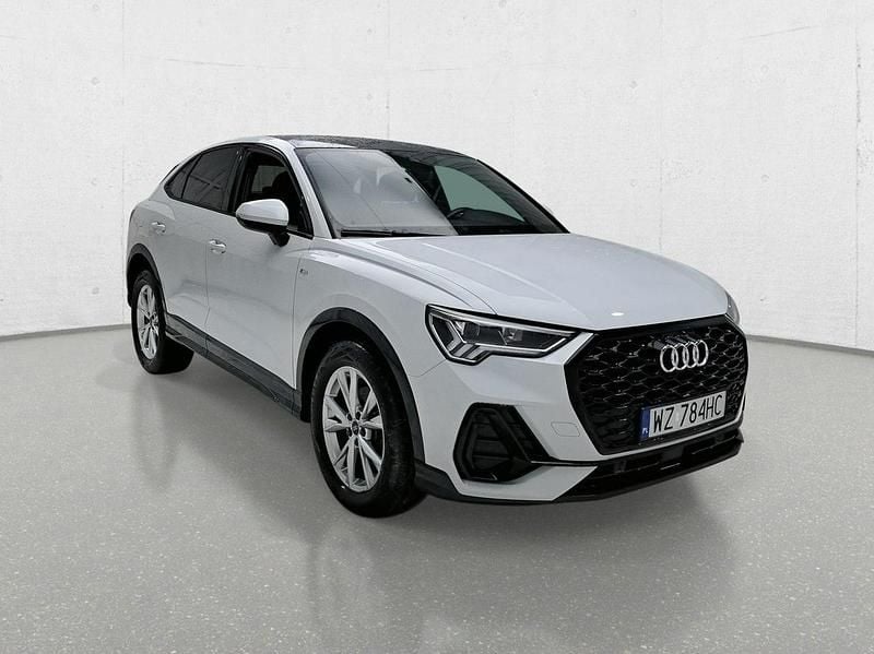 Używany Audi Q3 150 KM (110 kW) 2023 Biały SUV