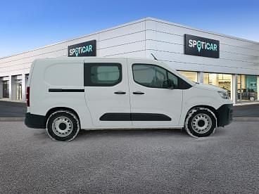 Używany Citroën e-Berlingo Feel 100 kW (136 KM) 2023 Biały Minivan