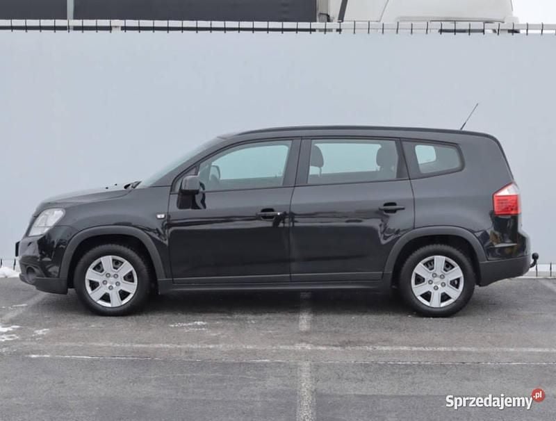Używany Chevrolet Orlando 2013 Czarny Minivan