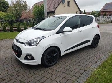 Biały Używany 2014 Hyundai i10 Hatchback | 23 900 zł (Uczciwa cena) - Obraz 1/4