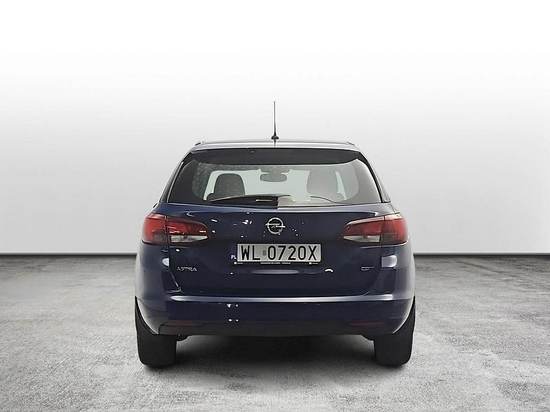 Używany Opel Astra Enjoy 110 KM (80 kW) 2018 Niebieski Kombi