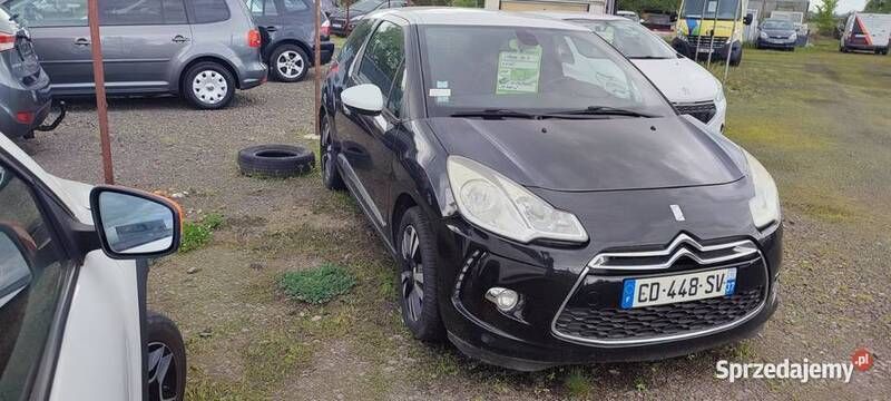 Czarny Używany 2012 Citroën DS3 So Chic | 14 900 zł (Dość drogi) - Obraz 1/4