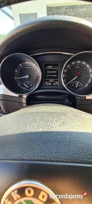 Używany Skoda Superb 160 KM (117 kW) 2010