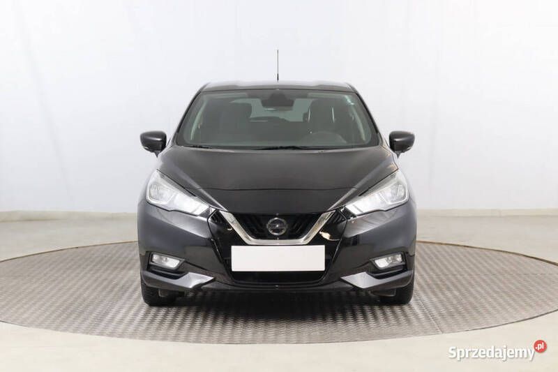 Czarny Używany 2017 Nissan Micra Hatchback | 34 999 zł (Uczciwa cena) - Obraz 1/4