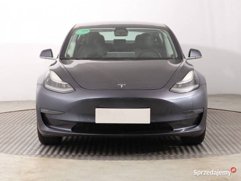 Szary Używany 2019 Tesla Model 3 Sedan/Limuzyna | 78 499 zł - Obraz 1/4