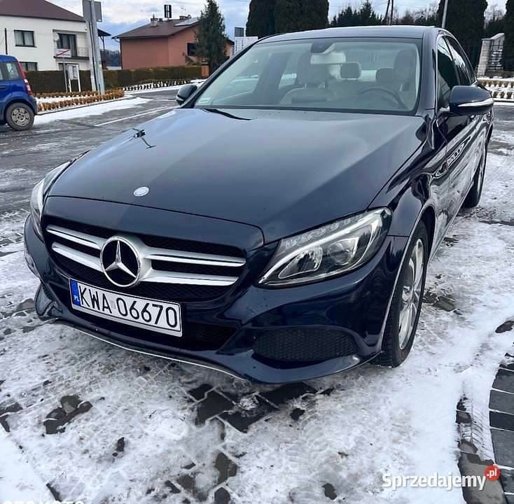 Używany Mercedes C300 Avantgarde 2014