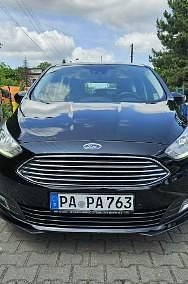 Używany Ford C-MAX 150 KM (110 kW) 2016 Czarny Minivan