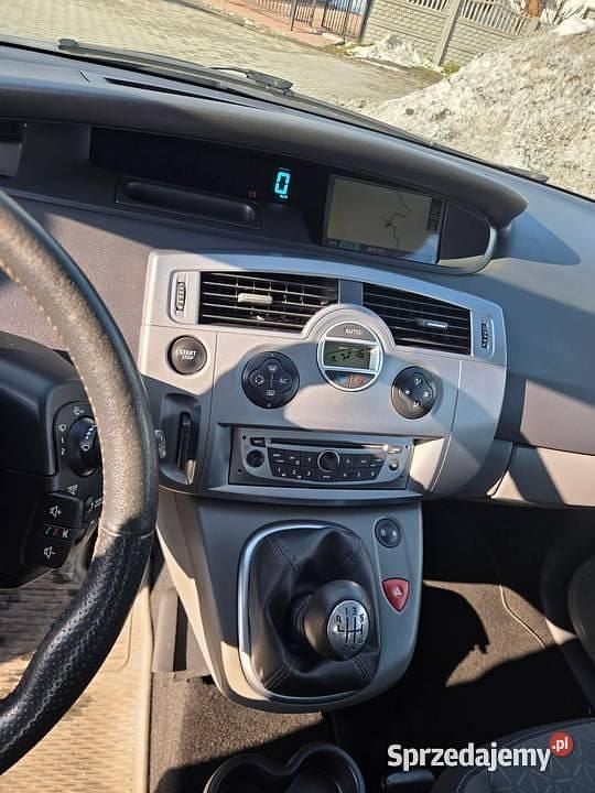 Używany Renault Scénic II 110 KM (80 kW) 2008 Minivan