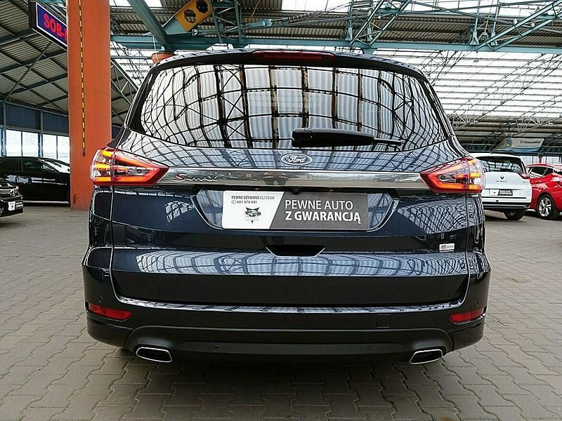 Używany Ford S-MAX S 2021 Czarny Minivan