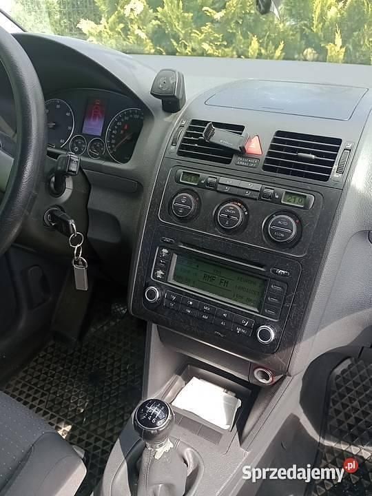 Używany VW Touran 2005 Szary Minivan