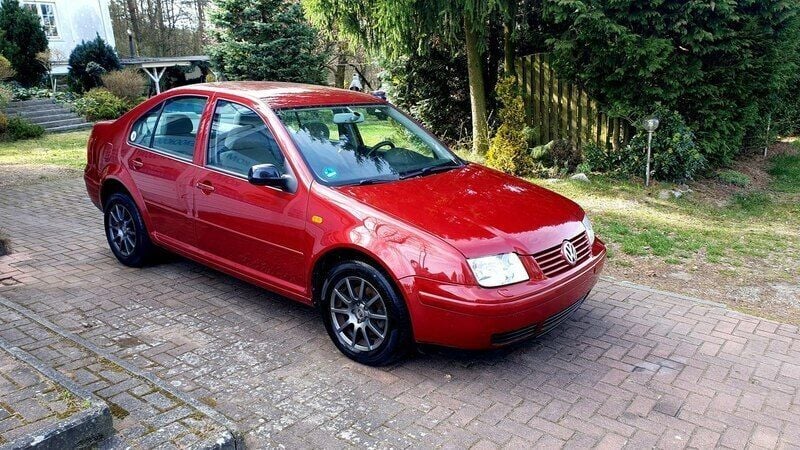 Inny (metalik, perła) Używany 2000 VW Bora Sedan/Limuzyna | 3970 zł (Uczciwa cena) - Obraz 1/4