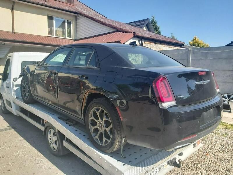 Używany Chrysler 300C 300 KM (220 kW) 2017 Czarny Sedan/Limuzyna