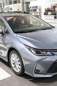Używany Toyota Corolla Comfort 122 KM (89 kW) 2020 Szary Sedan/Limuzyna