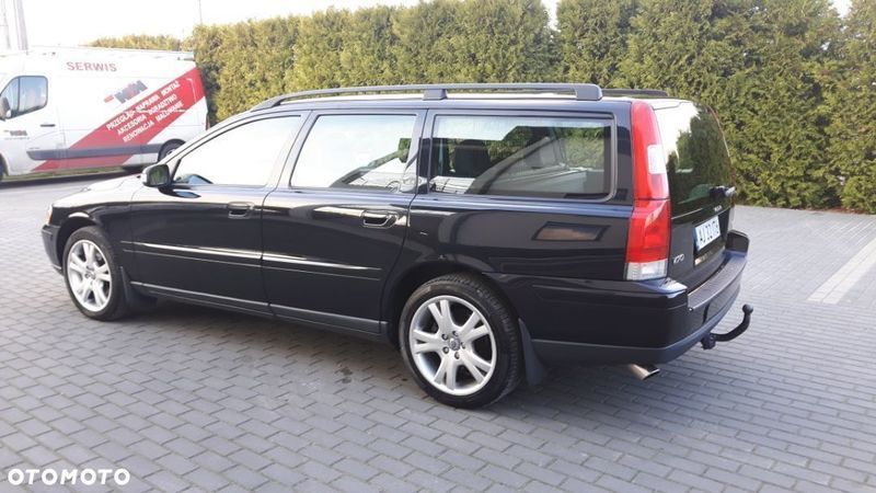 Sprzedany Volvo V70 II, używany 2007, km 306 000 w Płock