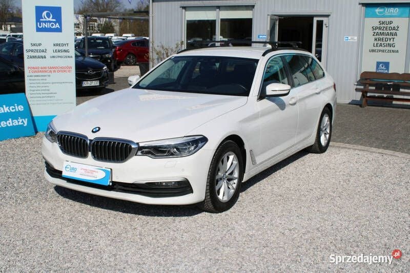 Biały Używany 2019 BMW 520 Kombi | 99 899 zł (Super Cena) - Obraz 1/4