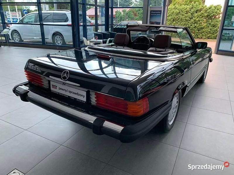 Używany 1986 Mercedes 560 | 179 000 zł - Obraz 1/4