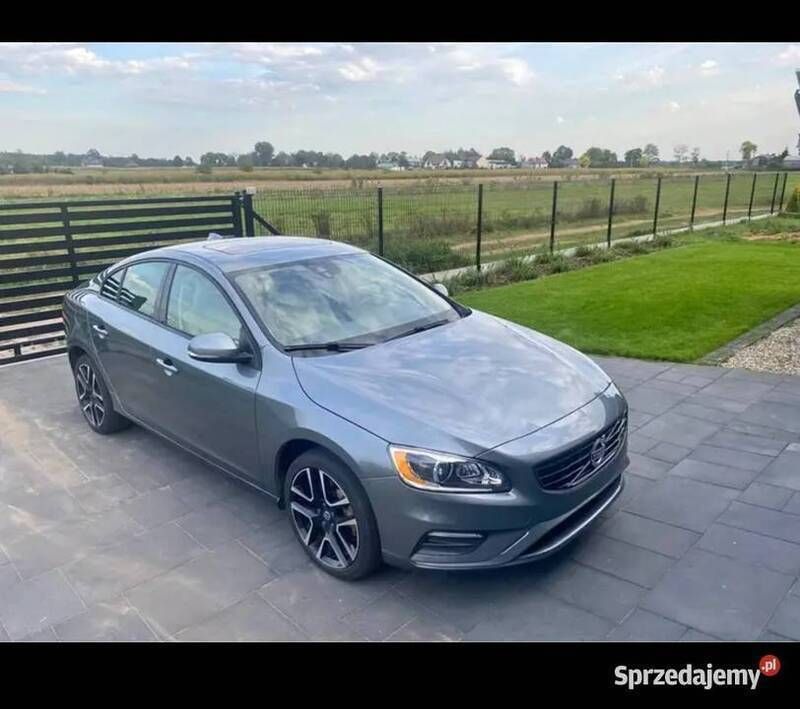 Używany 2017 Volvo S60 Sedan/Limuzyna | 60 000 zł - Obraz 1/4