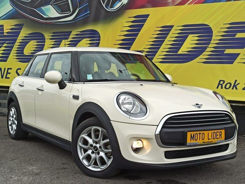 Kremowy Używany 2017 Mini ONE Hatchback | 39 900 zł (Drogi) - Obraz 1/4
