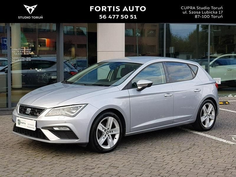 Srebrny Używany 2018 Seat Leon Hatchback | 49 900 zł (Dobra cena) - Obraz 1/4