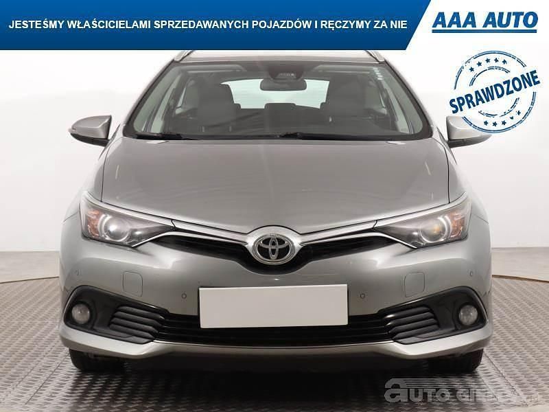 Używany Toyota Auris 2017 Szary