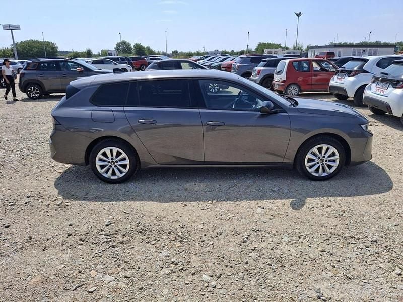 Używany Opel Astra 2023 Grafitowy Kombi