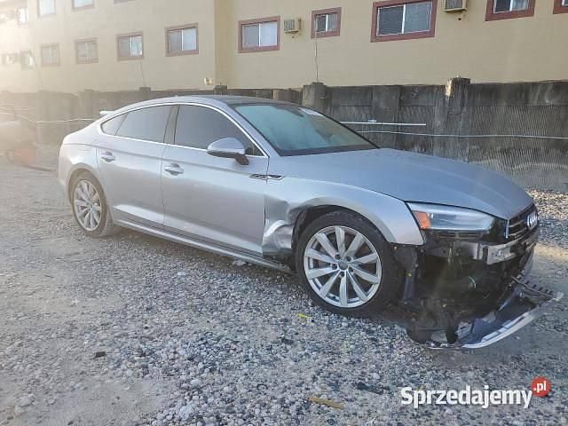Używany 2018 Audi A5 Premium Coupe | 41 999 zł - Obraz 1/4