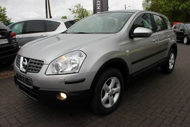 Używany Nissan Qashqai 106 KM (77 kW) 2007 Złoty (metalik) SUV