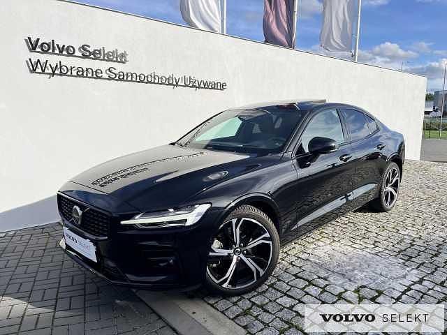 Czarny Używany 2024 Volvo S60 Sedan/Limuzyna | 177 900 zł (Drogi) - Obraz 1/3