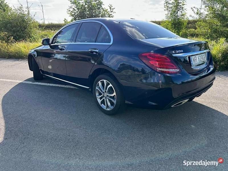 Używany Mercedes C300 2015