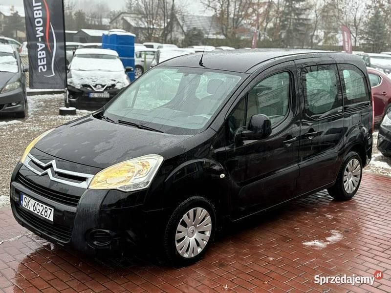 Czarny Używany 2011 Citroën Berlingo Sedan/Limuzyna | 21 800 zł (Uczciwa cena) - Obraz 1/4